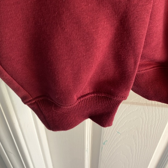 H & M burgundy crew neck XL NEW - Picture 9 of 9